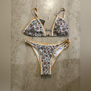 Bikinx Cheeky/Triangle Bikini Set Women’s Size Medium